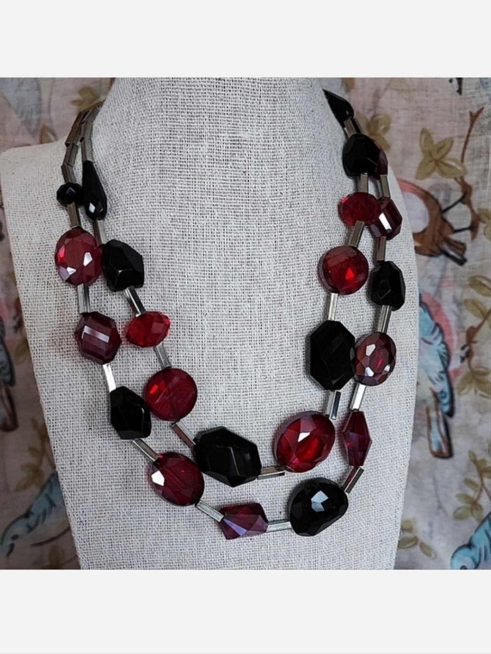 Red AB Black Oval Teardrop Glass Dual Strand Necklace WHBM Silver Tone NWOT